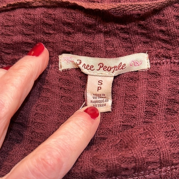 FREE PEOPLE Juicy Long Sleeve Thermal Top Shirt in “Date Night” (Maroon) Size S - Picture 8 of 12